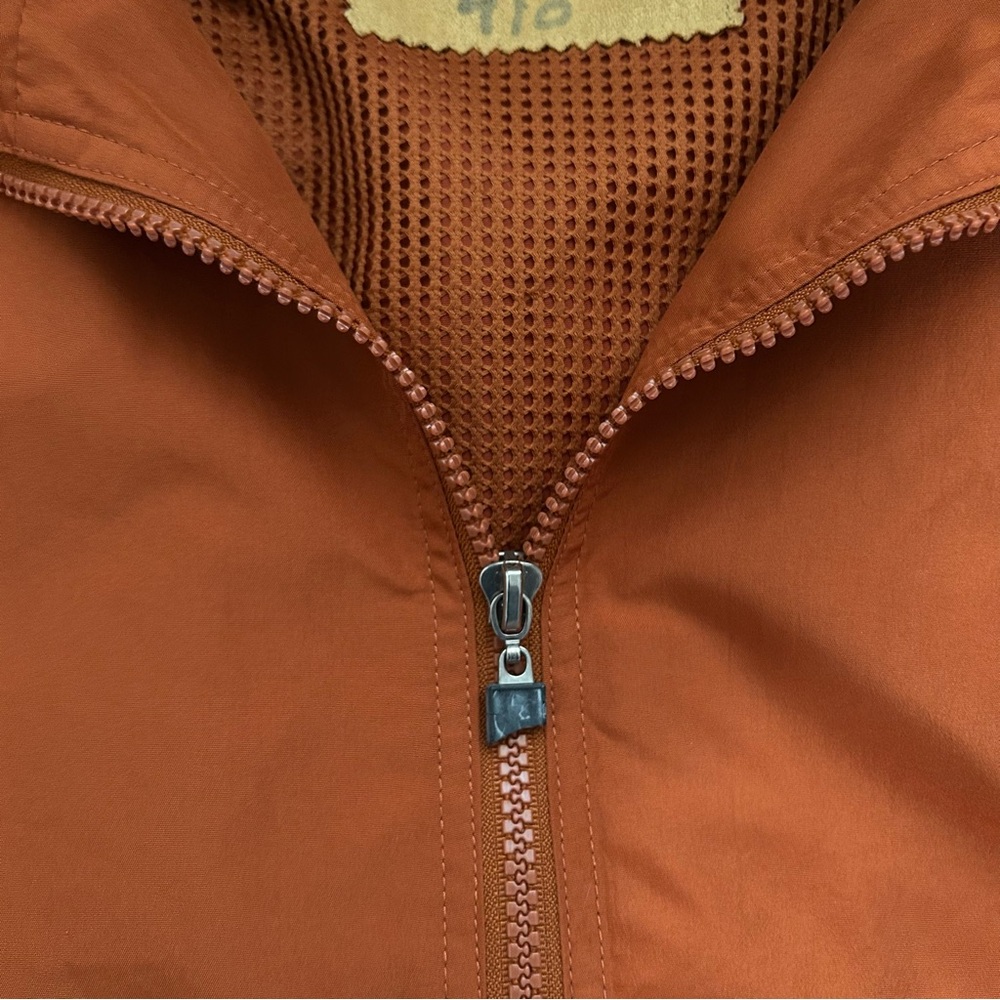 UT Windbreaker - Picture 5 of 5